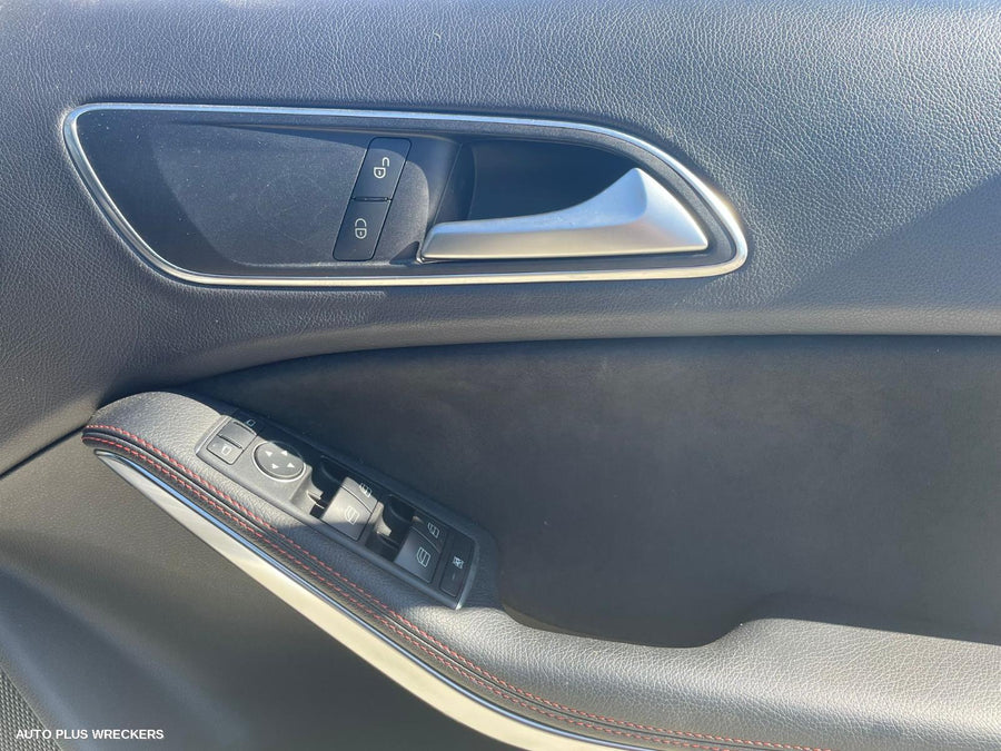 2015 Mercedes A Class Right Taillight