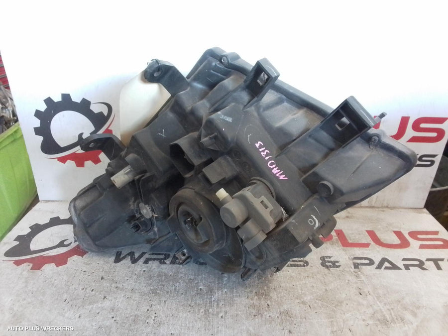 2005-2007 Nissan Pathfinder Left Headlamp