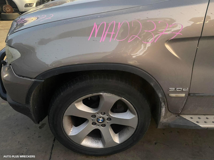 2005 Bmw X5 Right Rear Door Sliding