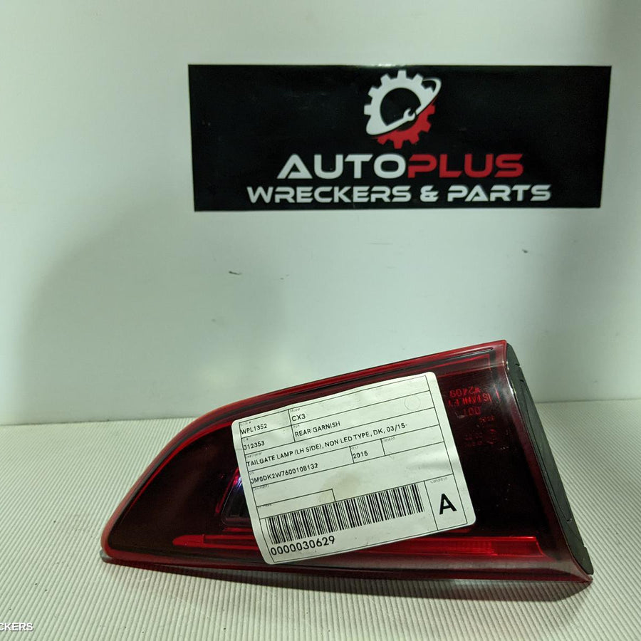 2015-2018 Mazda Cx3 Rear Garnish