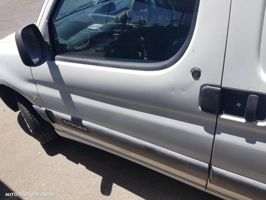 2005 Citroen Berlingo Left Door Mirror
