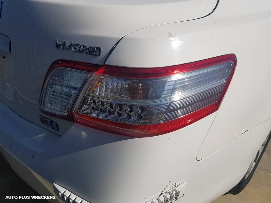 2011 Toyota Camry Grille