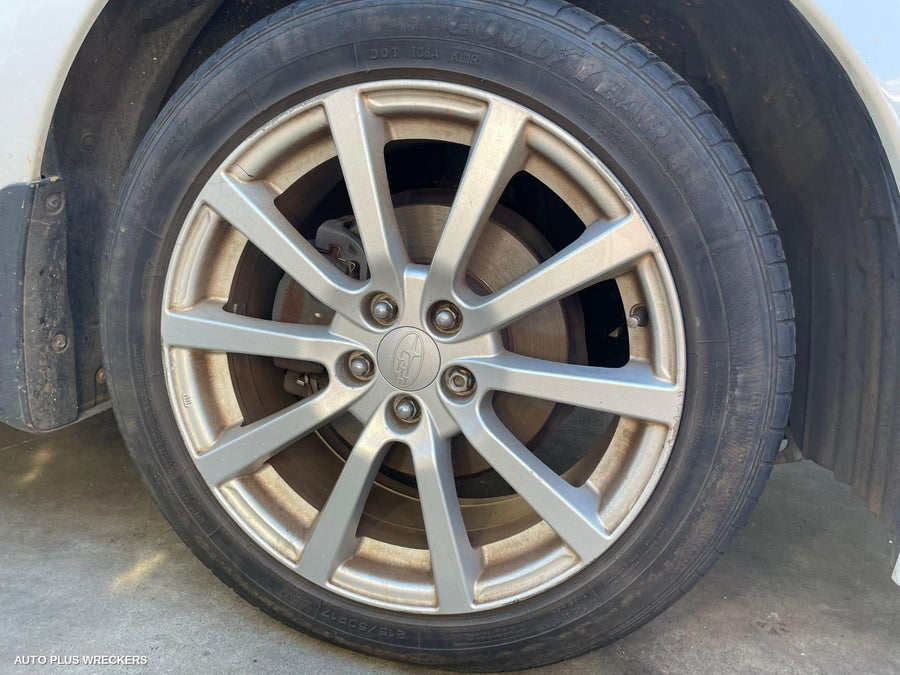 2012 Subaru Liberty Left Front Door Window