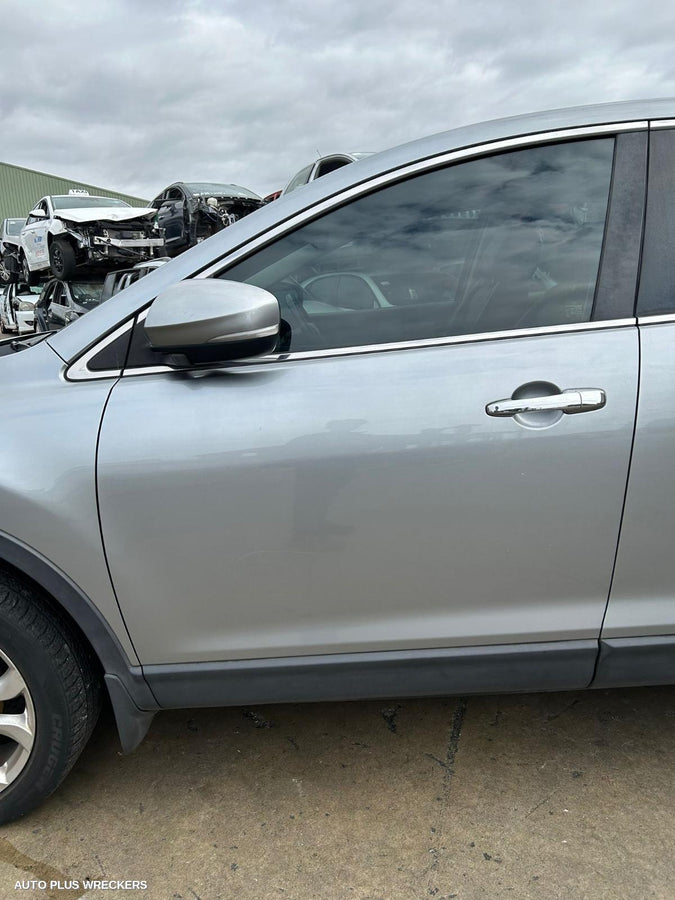 2007-2015 Mazda Cx9 Plenum Chamber