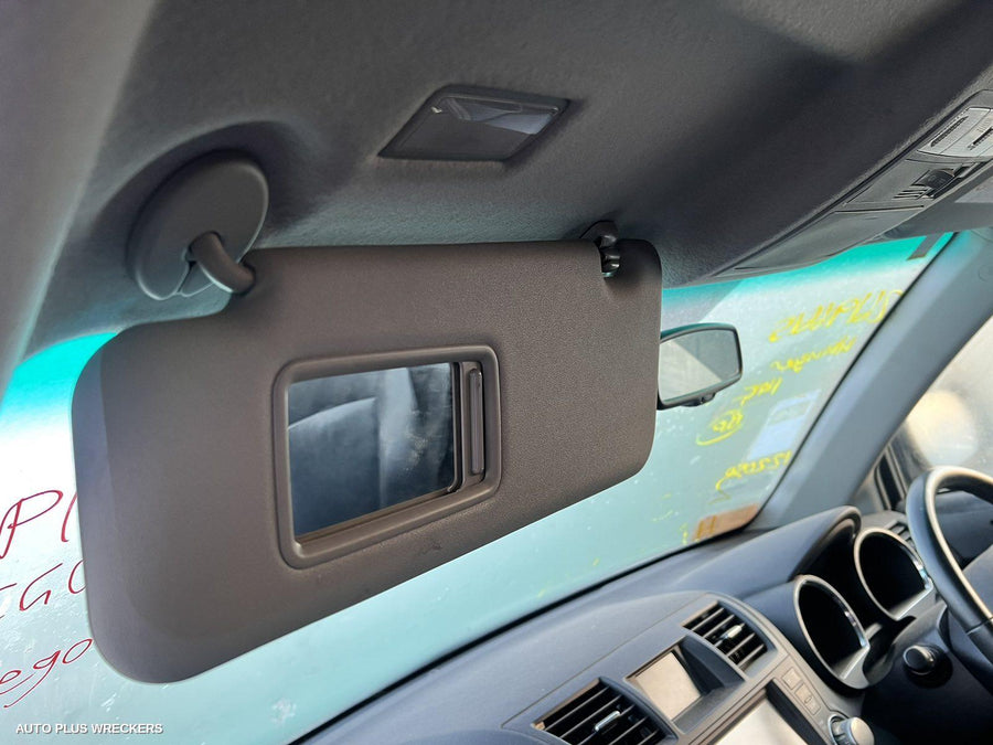 2010 Toyota Kluger Wheel Mag