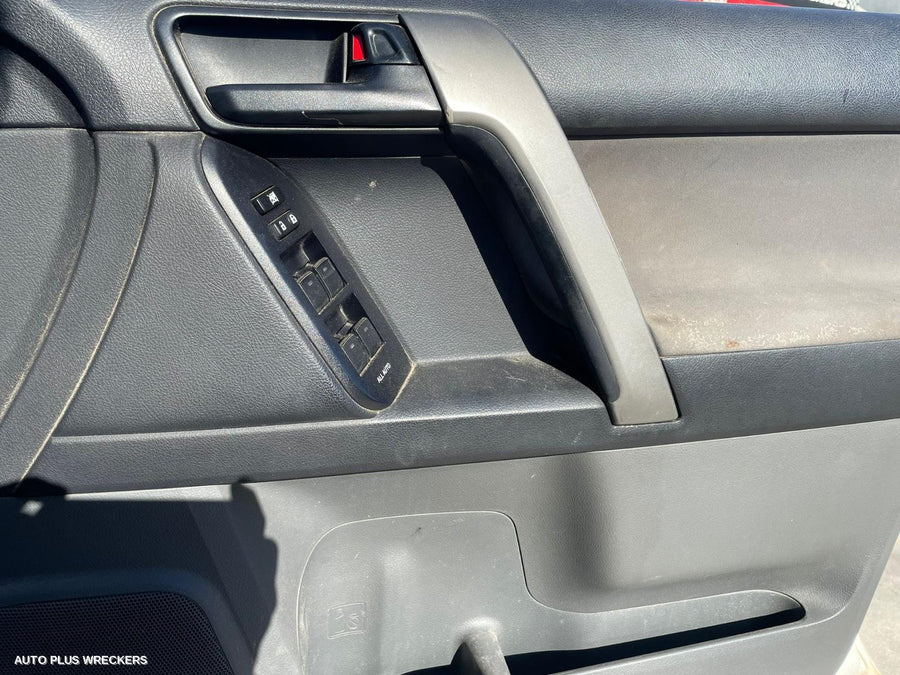 2012 Toyota Prado Right Headlamp