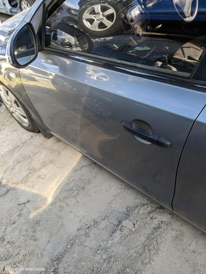 2011 Hyundai I30 Right Front Door