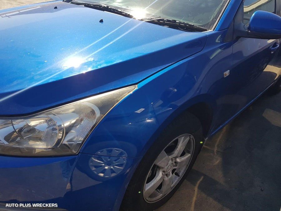 2010 HOLDEN CRUZE DOOR HANDLE