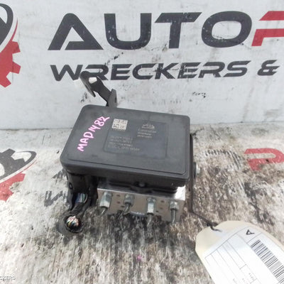 2013-2019 Mazda 3 Abs Pump Modulator