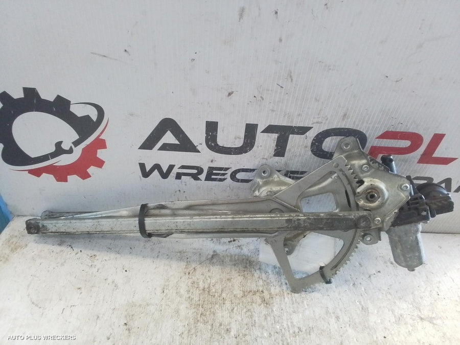 2006-2016 Toyota Yaris Left Front Window Reg Motor
