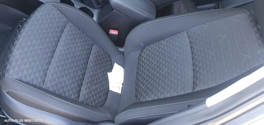 2018 Kia Rio Rear Garnish