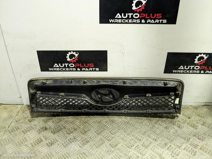 2009 Hyundai Tucson Grille