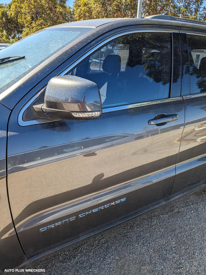 2015 Jeep Grandcherokee Left Front Door