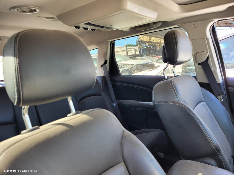 2015 Fiat Freemont Left Rear Door Sliding