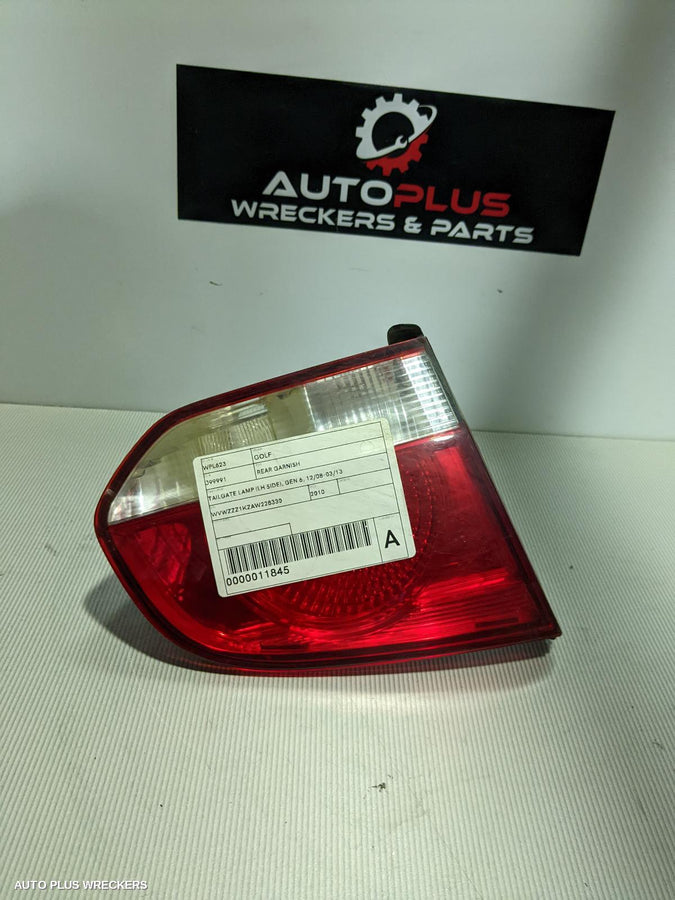 2010 Volkswagen Golf Rear Garnish