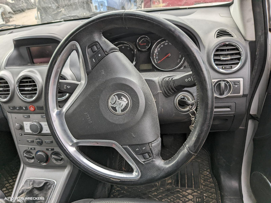 2011 Holden Captiva Right Door Mirror