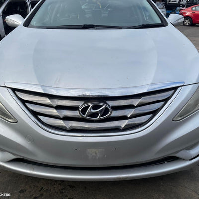 2012 Hyundai I45 Right Front Window Reg Motor