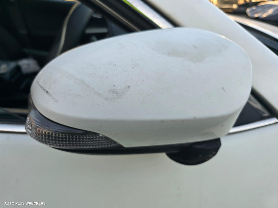 2011-2015 Toyota Camry Left Taillight
