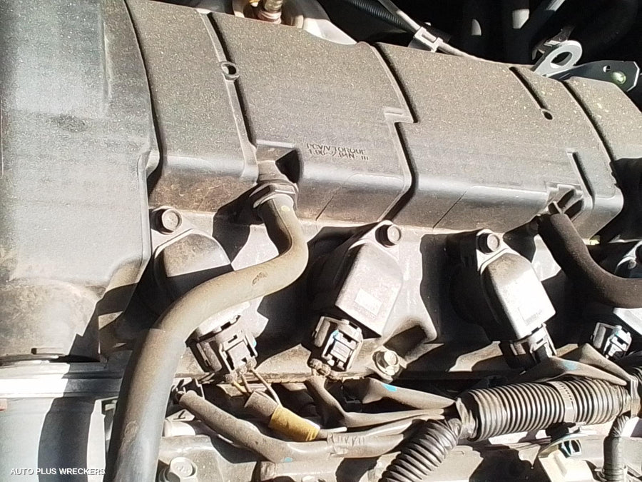 2017 Mitsubishi Outlander Right Front Hub Assembly