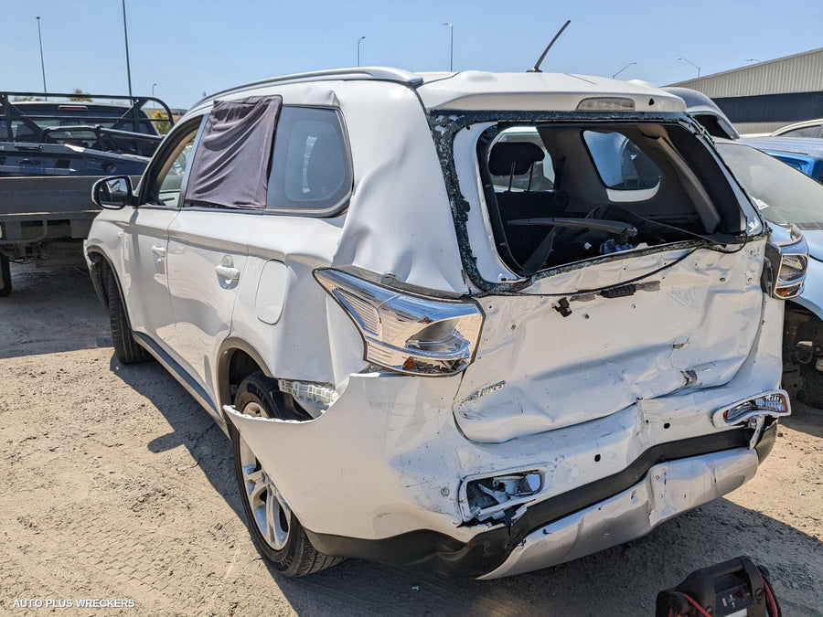 2014 Mitsubishi Outlander Left Front Window Reg Motor