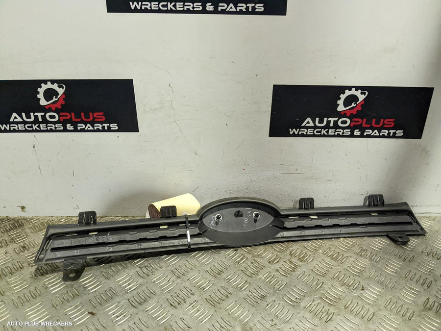 2014 Ford Ecosport Grille