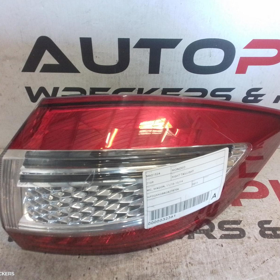 2010-2014 Ford Mondeo Right Taillight