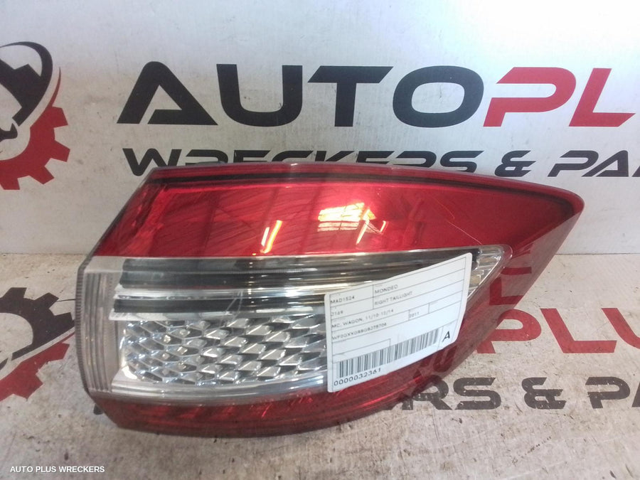 2011 FORD MONDEO RIGHT TAILLIGHT