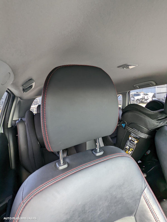 2019 Mitsubishi Asx Right Rear Door Window