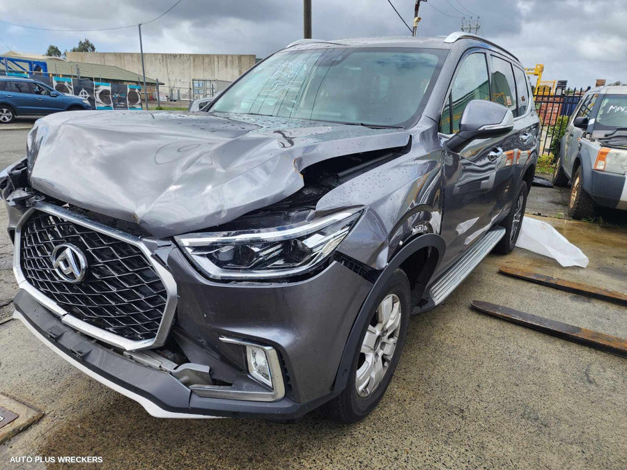 2022 Ldv D90 Left Quarter Panel