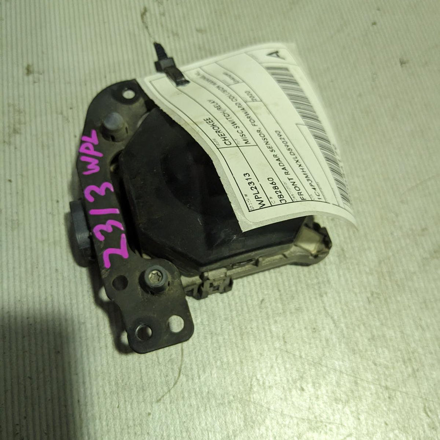 2018-2022 Jeep Cherokee Reverse Camera