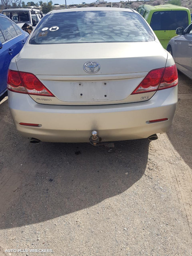 2006 TOYOTA AURION OVERFLOW BOTTLE