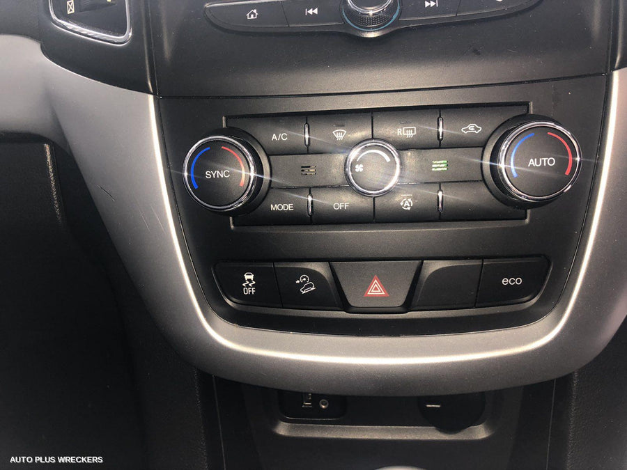 2016 Holden Captiva Courtesy Light