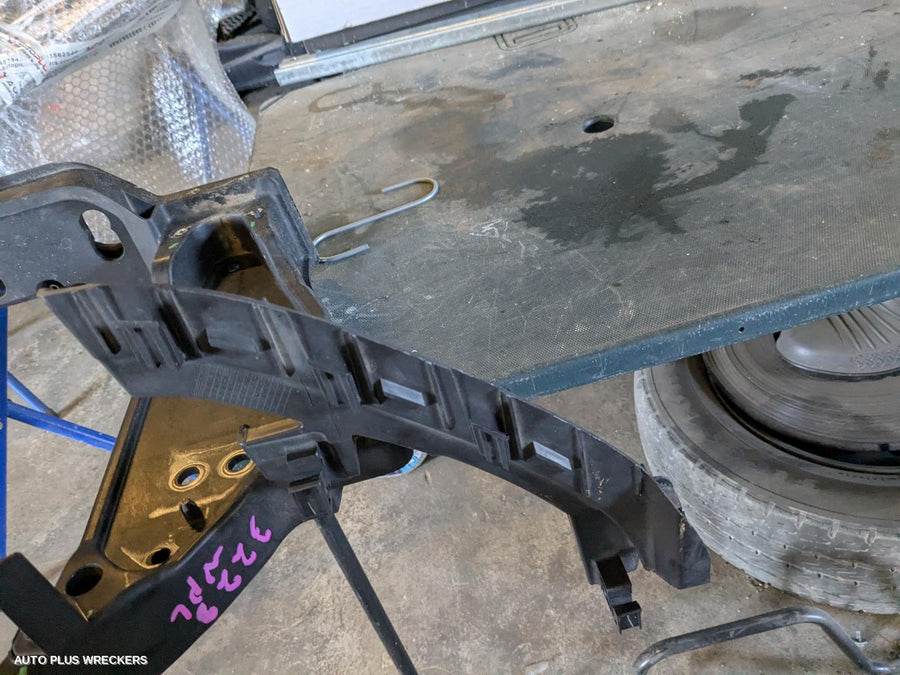 2013 Hyundai I20 Radiator Support