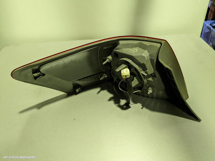 2008 Toyota Aurion Right Taillight