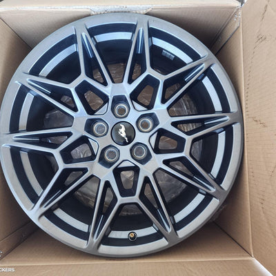 2024 Ford Mustang Wheel Mag