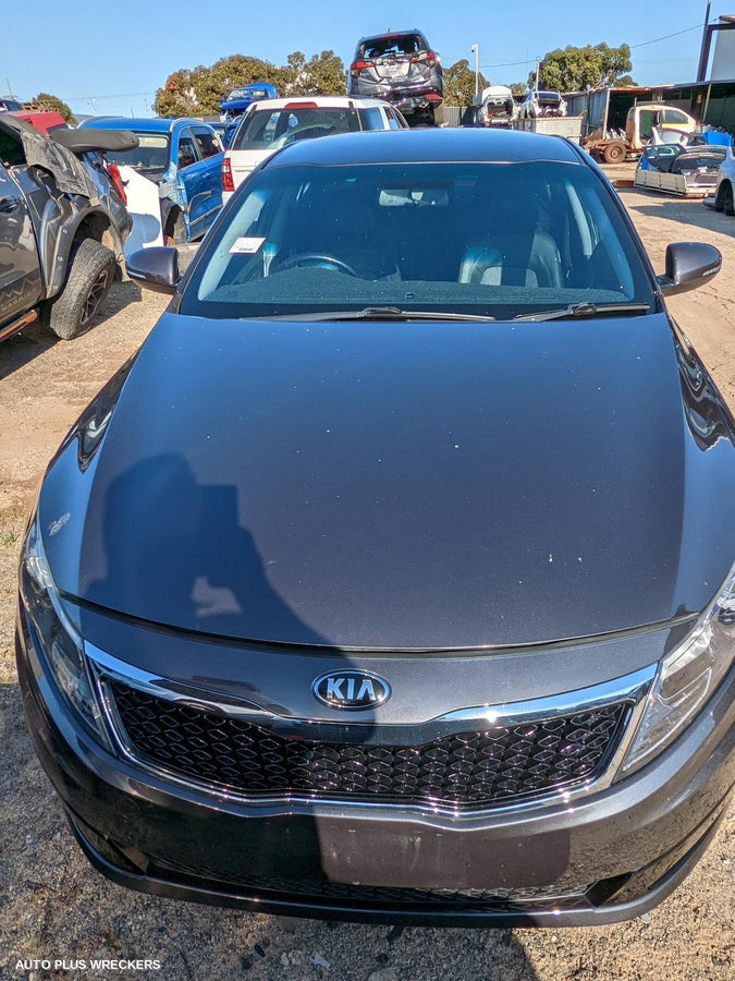 2013 Kia Optima Right Front Door Window