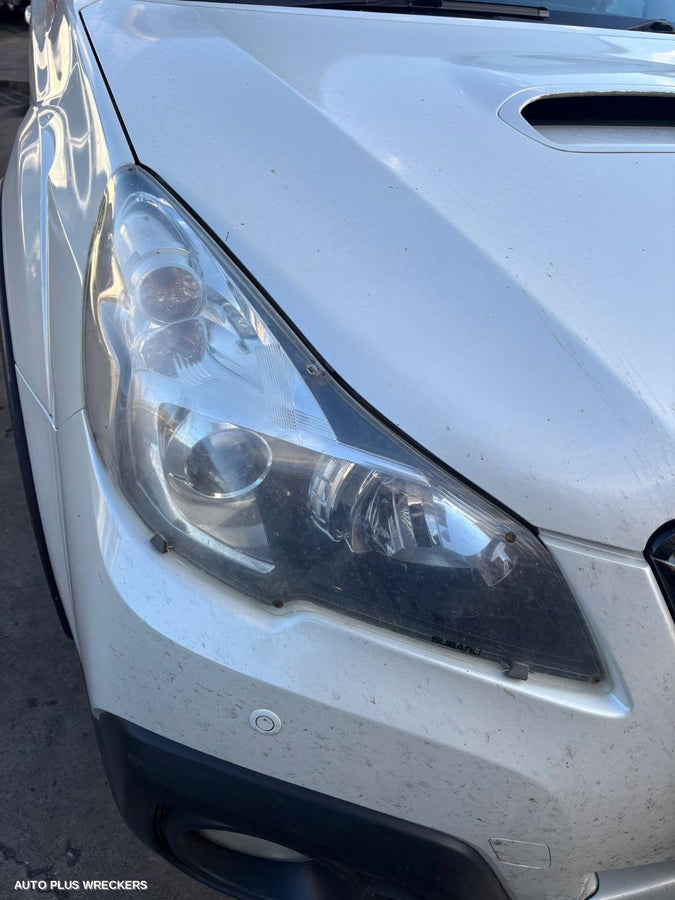 2009-2014 Subaru Outback Left Taillight