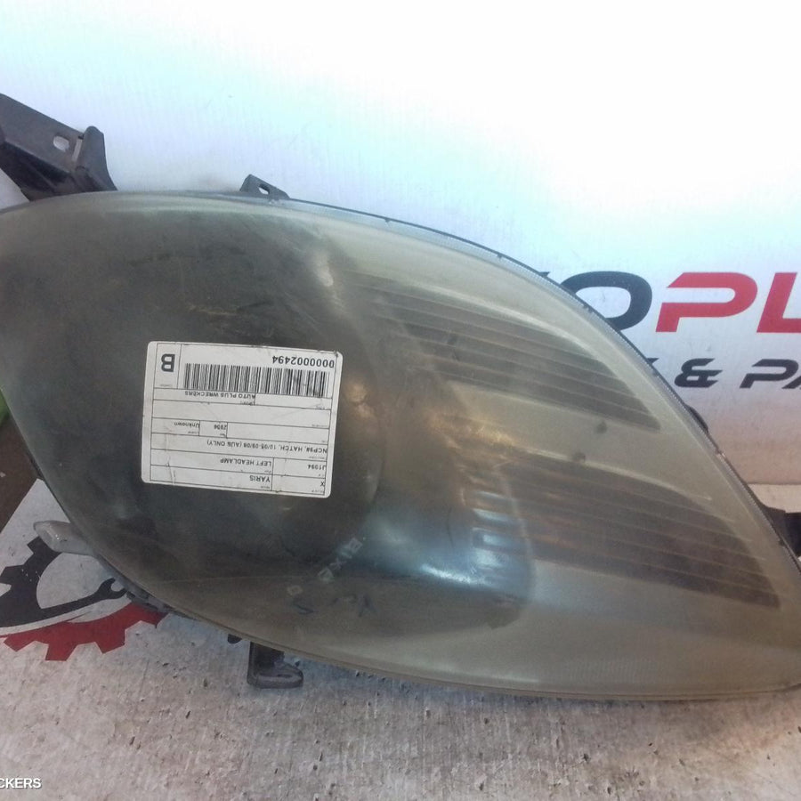 2006 Toyota Yaris Left Headlamp