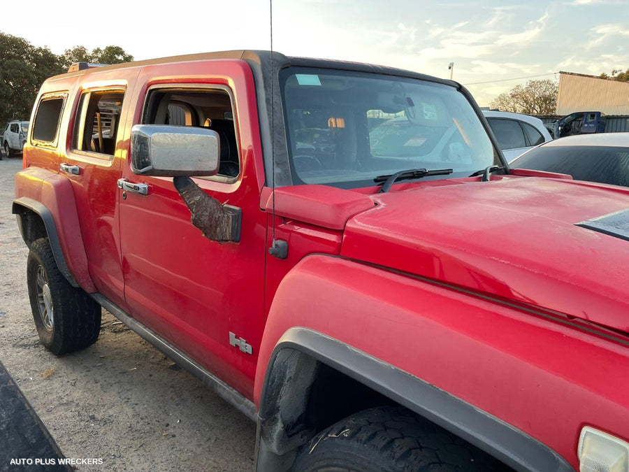 2009 Hummer H3 Right Rear Door Sliding