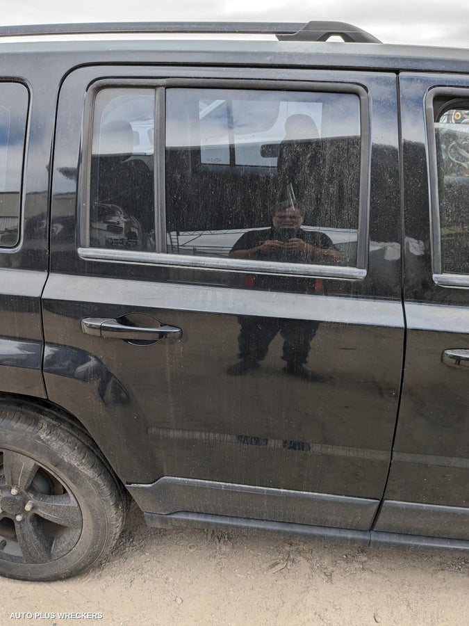 2014 Jeep Patriot Sunvisor