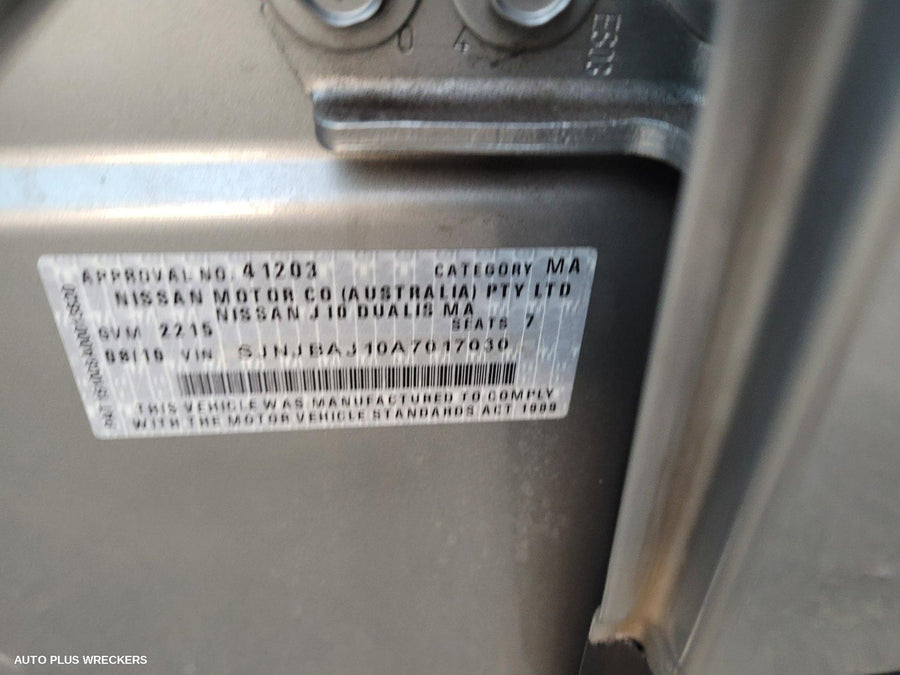 2010 Nissan Dualis Parcel Shelf