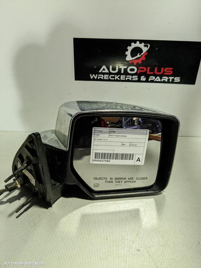2007 DODGE NITRO RIGHT DOOR MIRROR