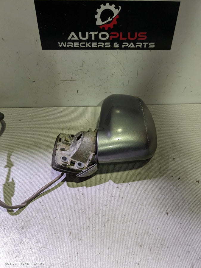 2004-2013 Nissan Tiida Right Door Mirror