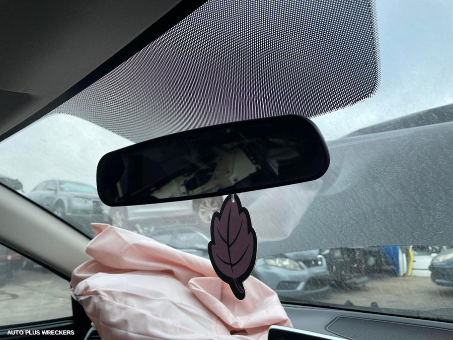 2014 MAZDA 3 DOOR HANDLE