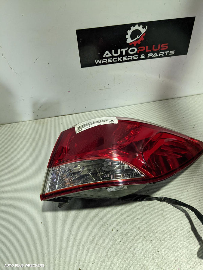 2013 Holden Cruze Right Taillight