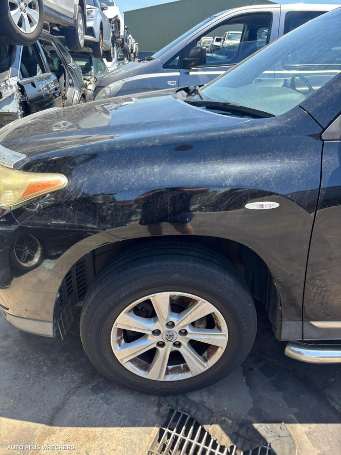 2010-2014 Toyota Kluger Door Boot Gate Lock