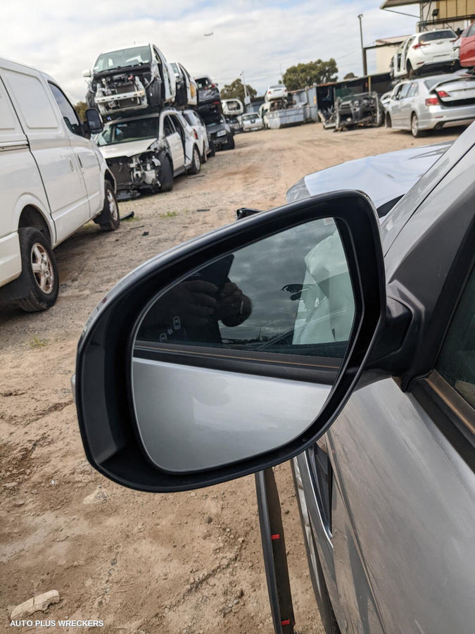 2021 Mitsubishi Asx Bootlid Tailgate