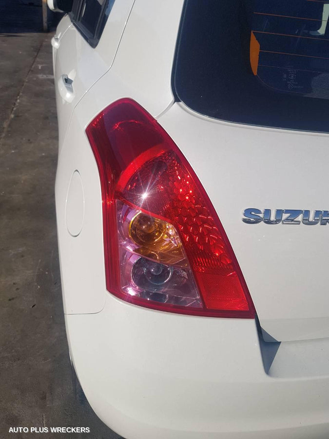 2010 Suzuki Swift Sunvisor