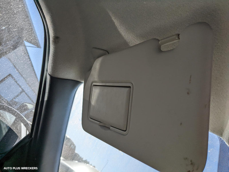 2014 Nissan Juke Left Taillight