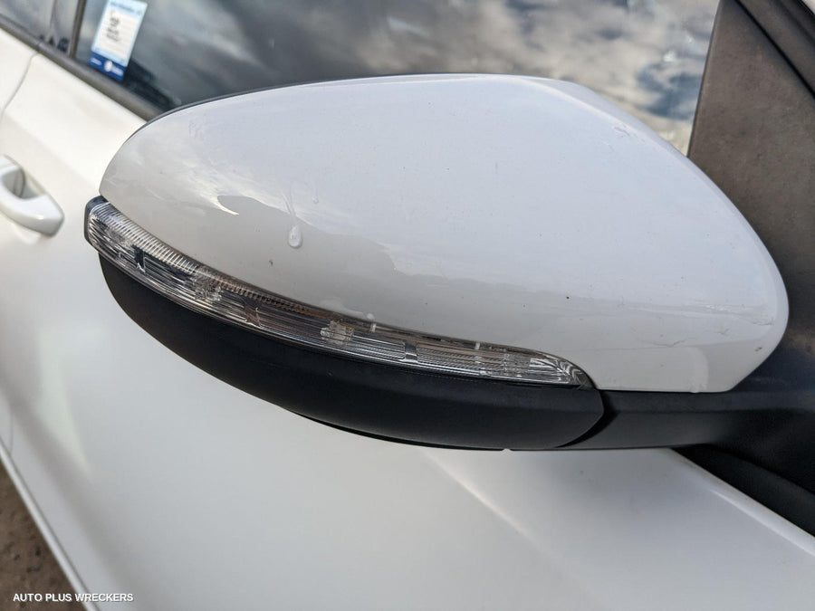 2011 Volkswagen Golf Door Boot Gate Lock